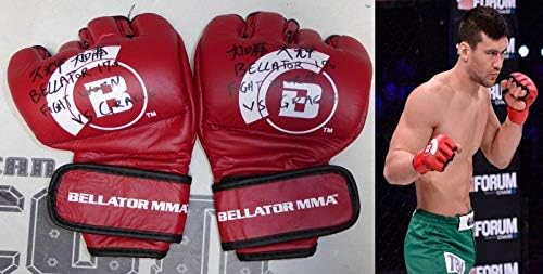 Хисаки Kato Подписа Битка Bellator 170, Носеше се Използват Ръкавици С Автограф от Бекет COA - Употребявани стоки Без подпис UFC Event